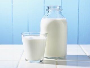 O kefir é un produto lácteo fermentado útil que promove a perda de peso